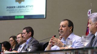Senador Omar Aziz leva debate sobre Reforma da Previdência à ALE/AM