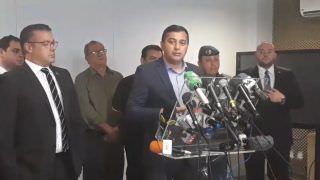 Em coletiva à imprensa, Wilson Lima explica providências do governo sobre o massacre no sistema prisional do AM.