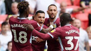 Aston Villa vence jogo dos R$ 870 milhões e volta à Premier League