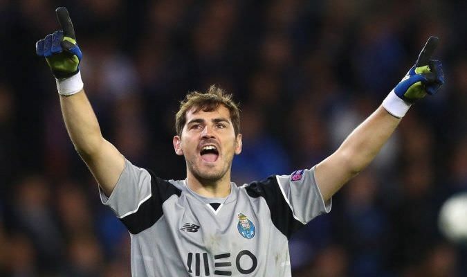 Casillas deixa hospital e diz não saber sobre o futuro de sua carreira