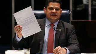 Senado aprova redução de ministérios e tira Coaf de Sérgio Moro