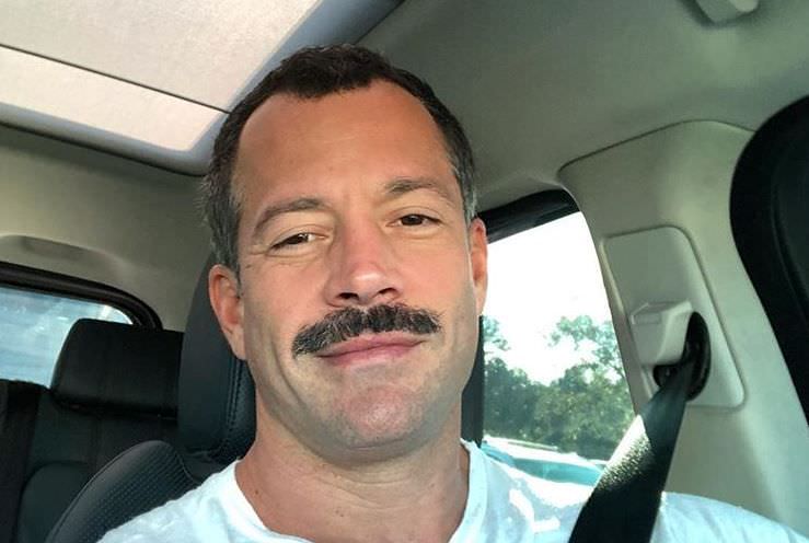 Malvino Salvador fala sobre relacionamento gay e possível beijo em Caio Castro
