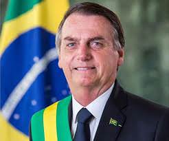 Bolsonaro diz que prefeito de NY é 'paspalhão' em entrevista