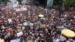 Entidades estudantis marcam nova manifestação para quinta-feira