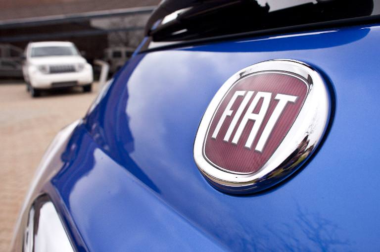 Fiat apresenta proposta de fusão com igual participação a Renault
