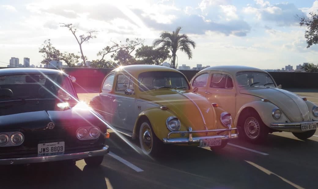 Evento realiza exposição de carros e motos antigas em Manaus