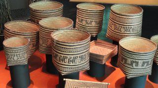 Marca portuguesa de porcelana lança coleção com índios caiapós da Amazônia