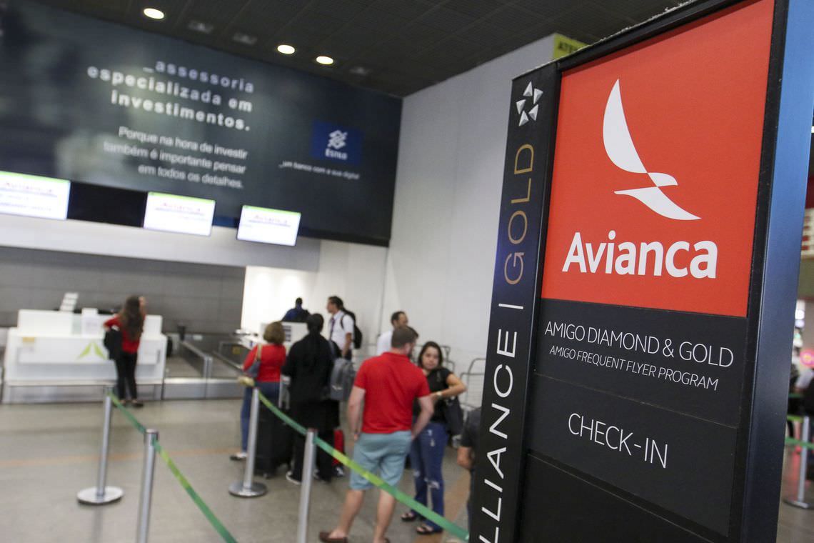 Anac suspende todas as operações da Avianca Brasil e voos são cancelados