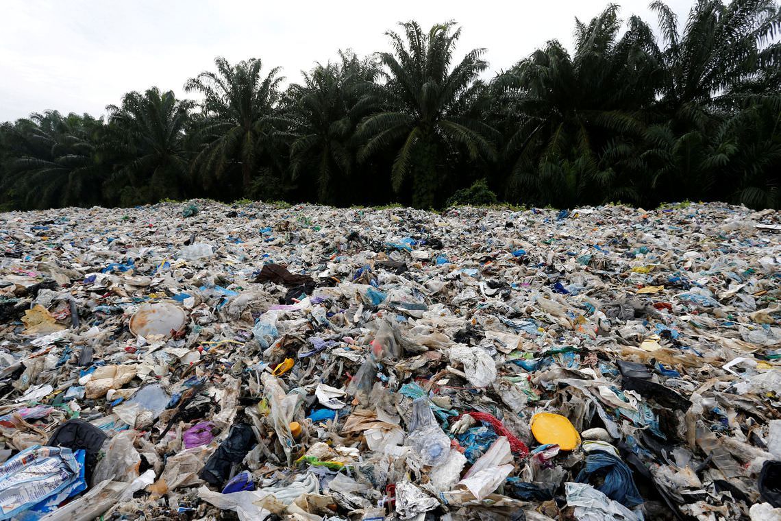 Malásia devolverá 3 mil toneladas de plástico aos países de origem