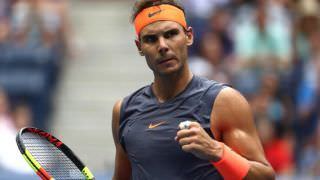 Embalando no saibro, Nadal arrasa alemão na estreia em Roland Garros