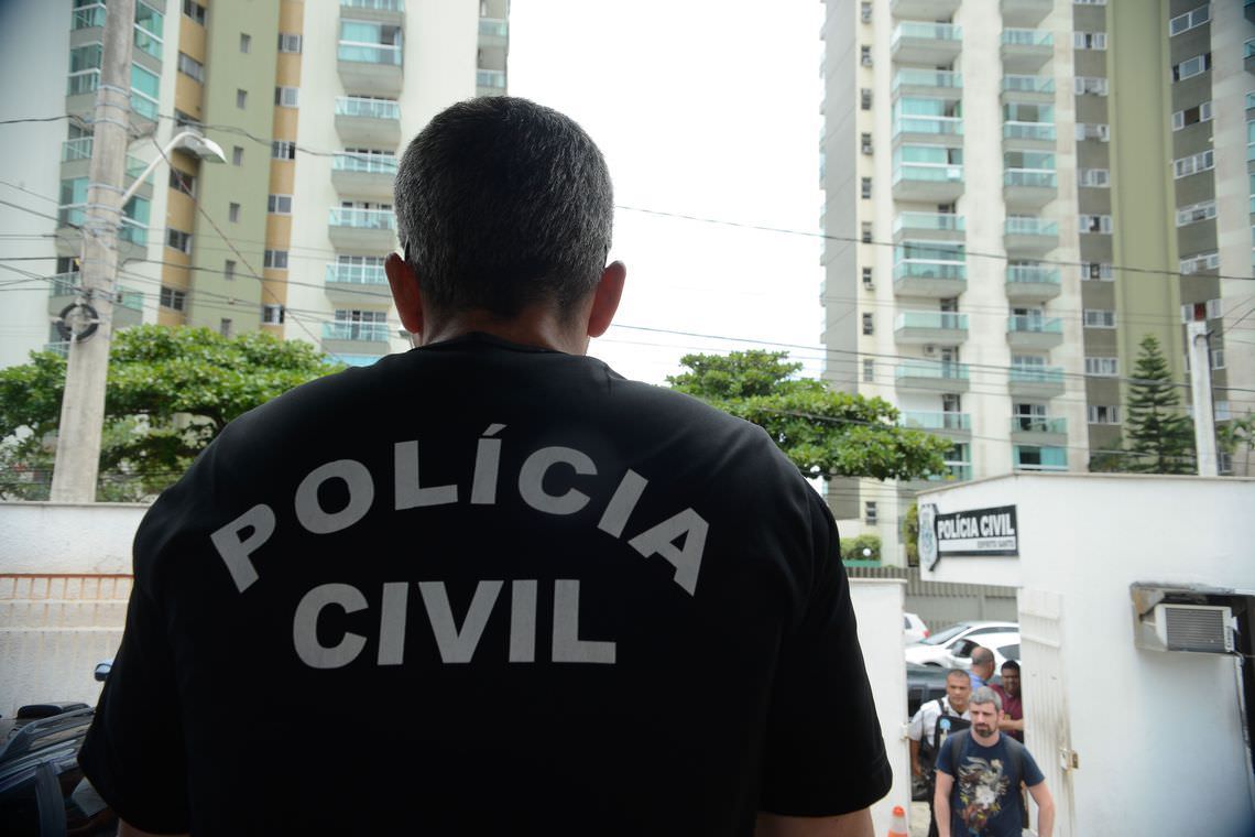 Polícia faz operação contra milícia no Rio de Janeiro