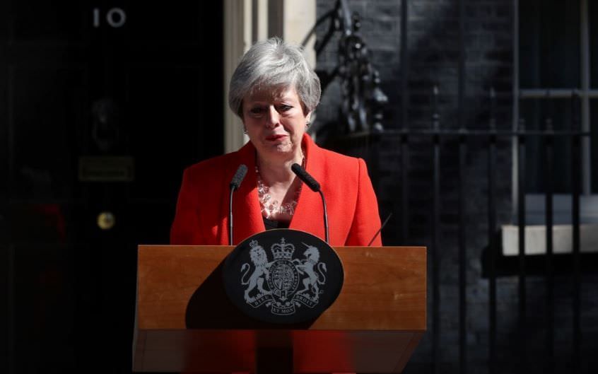 Theresa May renuncia ao cargo de primeira-ministra do Reino Unido