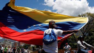 Rússia diz estar pronta para negociações sobre crise na Venezuela