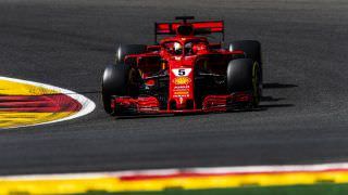 Ferrari antecipa atualização de motor para tentar alcançar Mercedes