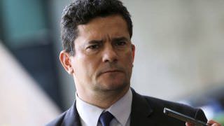 Após derrotas e pé no STF, Moro tenta salvar sua principal bandeira