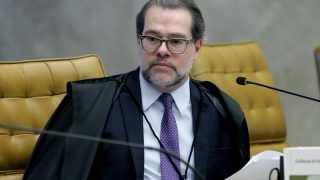 Toffoli é diagnosticado com processo alérgico no pulmão e passa a noite internado no DF