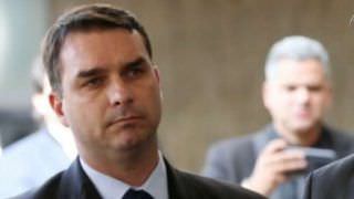 Corretor em negócio suspeito com Flávio Bolsonaro admite outra fraude