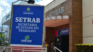 Setrab divulga 24 vagas de emprego para esta terça-feira, em Manaus