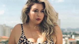 Fluvia Lacerda exibe barriga flácida pós-gravidez e diz que nunca incomodou