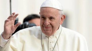 Futebol é o esporte mais belo do mundo, diz papa Francisco