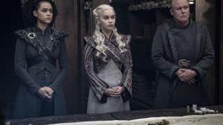 Diretor de arte de 'Game of Thrones' minimiza copo de café em episódio