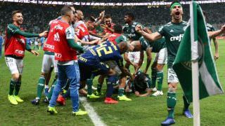 Palmeiras concentra atletas e treina em dois períodos após folga