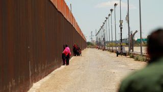México reforça fronteira para evitar tarifas americanas