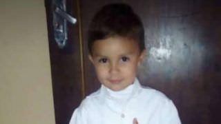 Morre menino de três anos que teve o braço arrancado por centrífuga