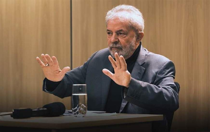 Lula envia carta ao presidente da OAB após falas de Bolsonaro: 'Covarde'