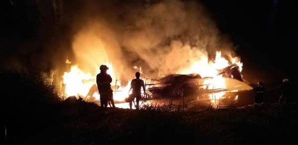 Morrem mais duas vítimas de explosão de barco no Acre