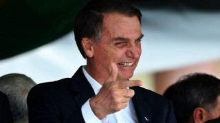 Bolsonaro defende armar a população para evitar golpe de Estado