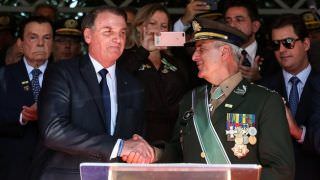 Novo ministro de Bolsonaro, general Ramos tem relação próxima com PT e PSOL