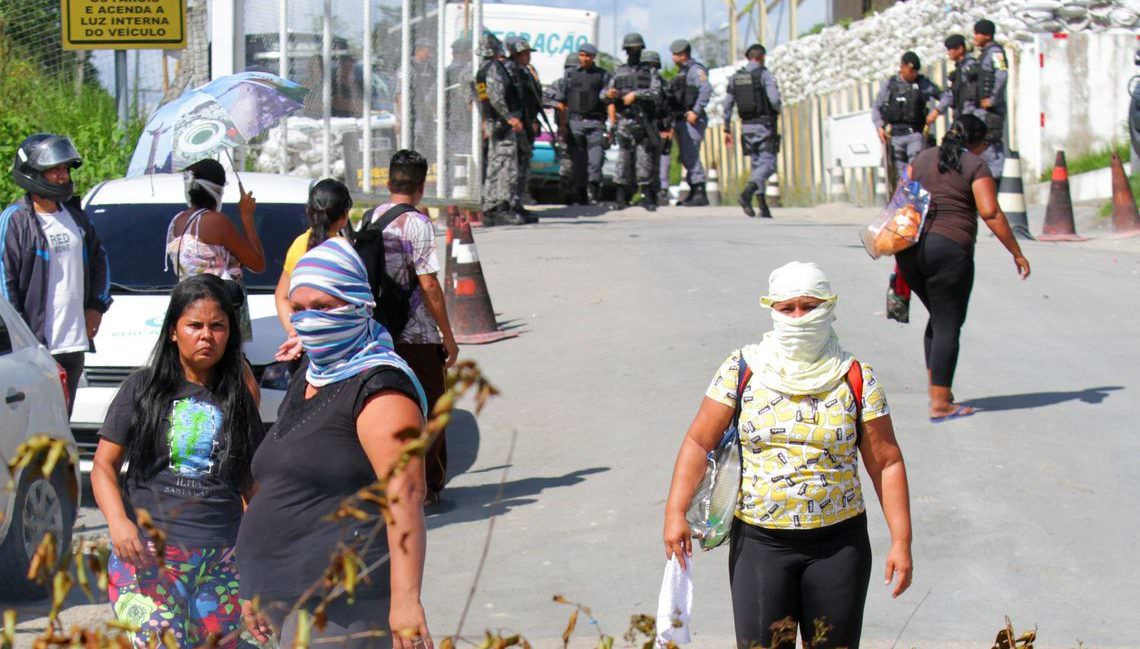 Massacre em presídios completa um mês; visitas continuam suspensas