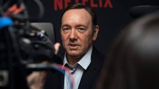 Acusador de Kevin Spacey move nova ação contra ator por abuso sexual
