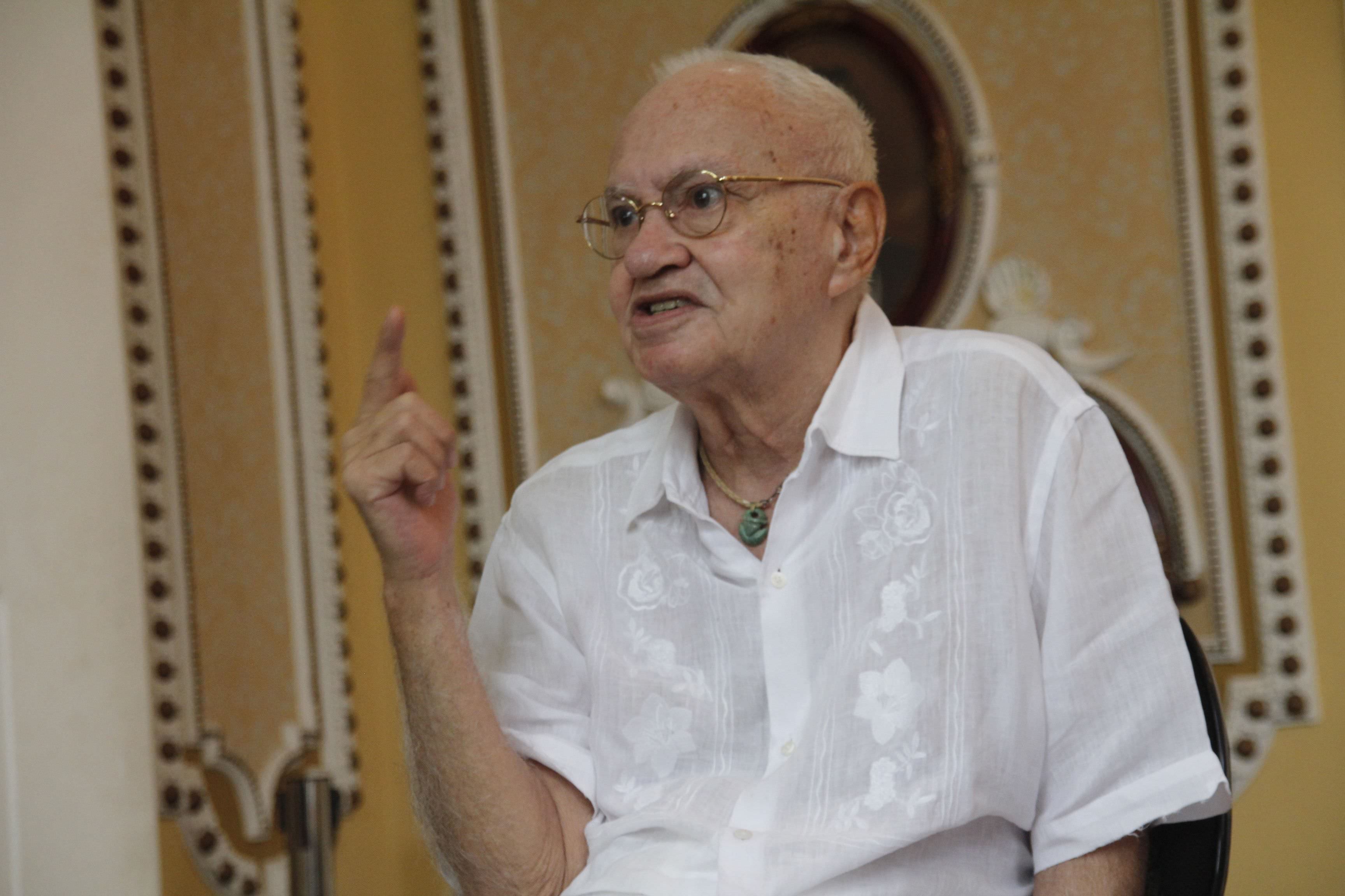 Aos 82 anos, morre artista amazonense Óscar Cardoso em Manaus