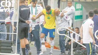 PSG descarta cirurgia em Neymar, mas recuperação será de quatro semanas