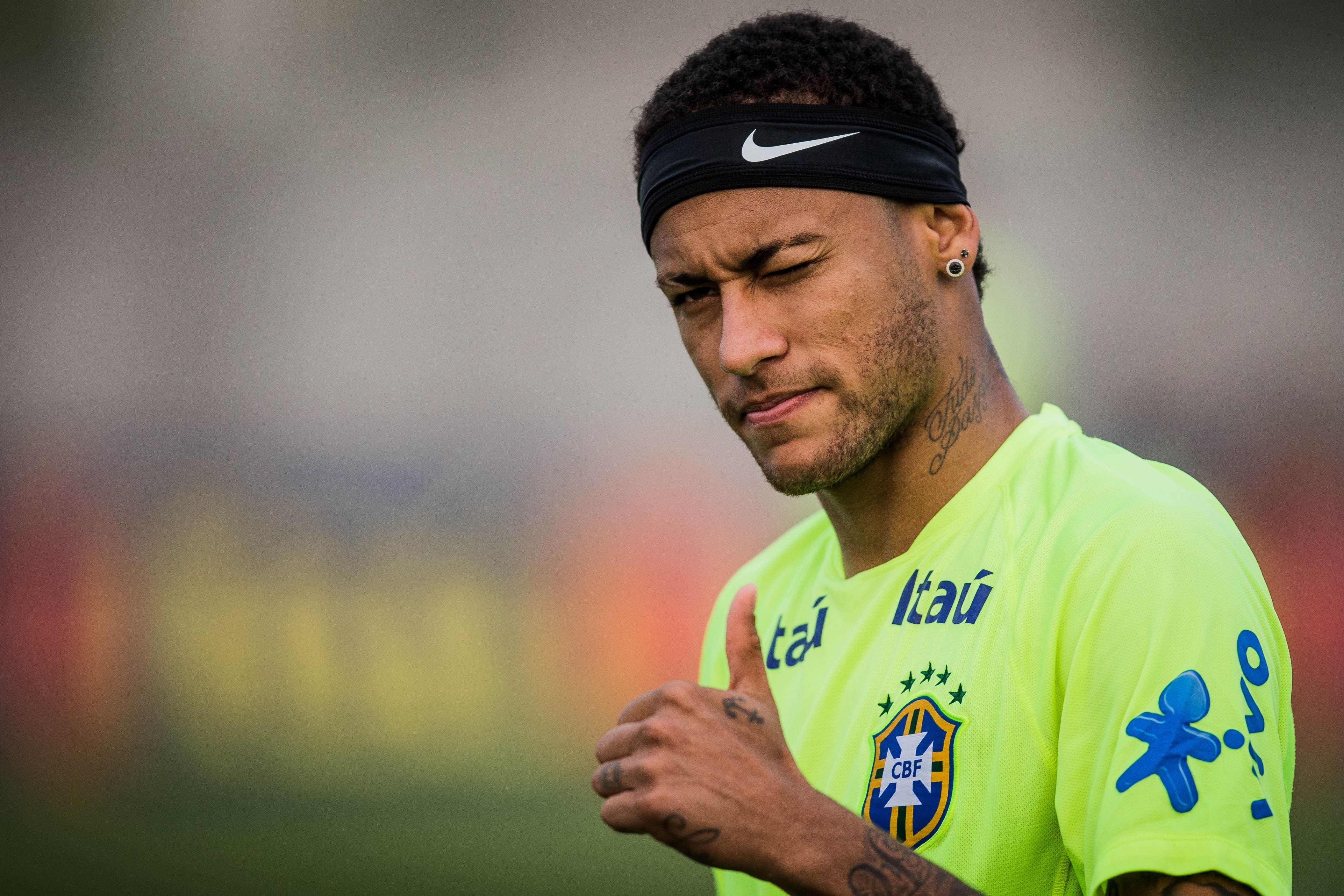 Promotoria de Paris pode abrir inquérito contra Neymar