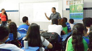 Projeto da PM realiza palestras sobre bullying em escolas públicas Manaus