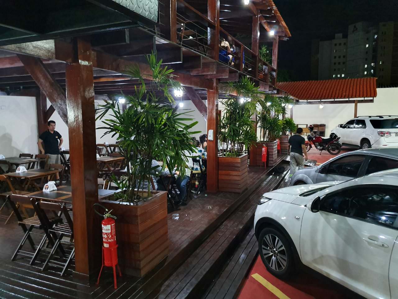 Espetinho e Chopp Vieiralves reinaugura nesta sexta com música ao vivo