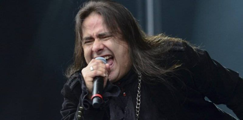 Andre Matos, ex-vocalista da banda metal Angra morre, aos 47 anos