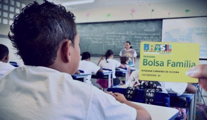 Bolsa Família: frequência escolar deve ser enviada até quinta