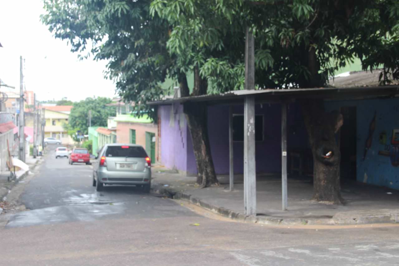 Durante festa de aniversário, autônomo é executado com cinco tiros