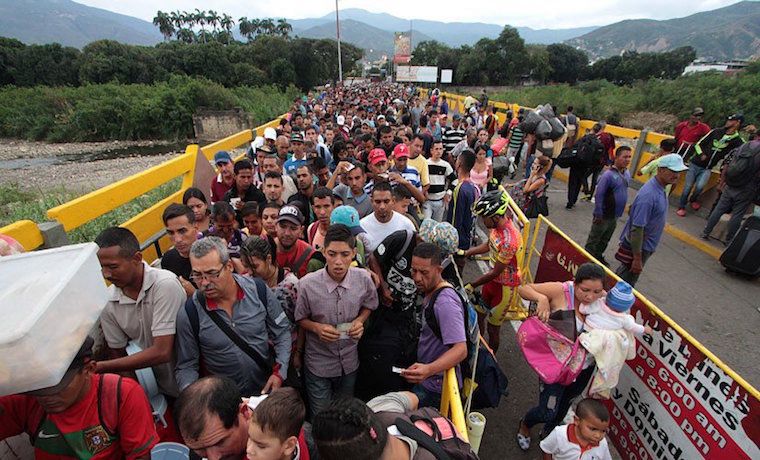 Crise já provocou emigração de quatro milhões de venezuelanos, diz ONU