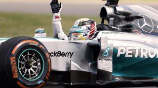 Hamilton lidera primeiro treino livre na Áustria; Vettel fica em 2º