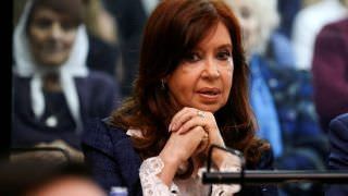 Cristina Kirchner falta ao terceiro dia do julgamento por corrupção