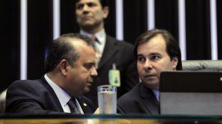 Maia quer manter estados e municípios na  Reforma da Previdência