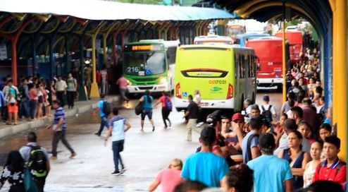 Seis linhas de ônibus de Manaus serão alteradas a partir de domingo, 30