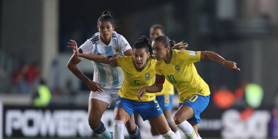 ’Jogue como uma garota’ organiza torcida pela Seleção Feminina na Copa