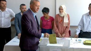 Oposição vence eleição em Istambul