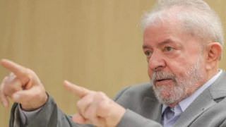 'O País pariu essa coisa chamada Bolsonaro', diz Lula em entrevista
